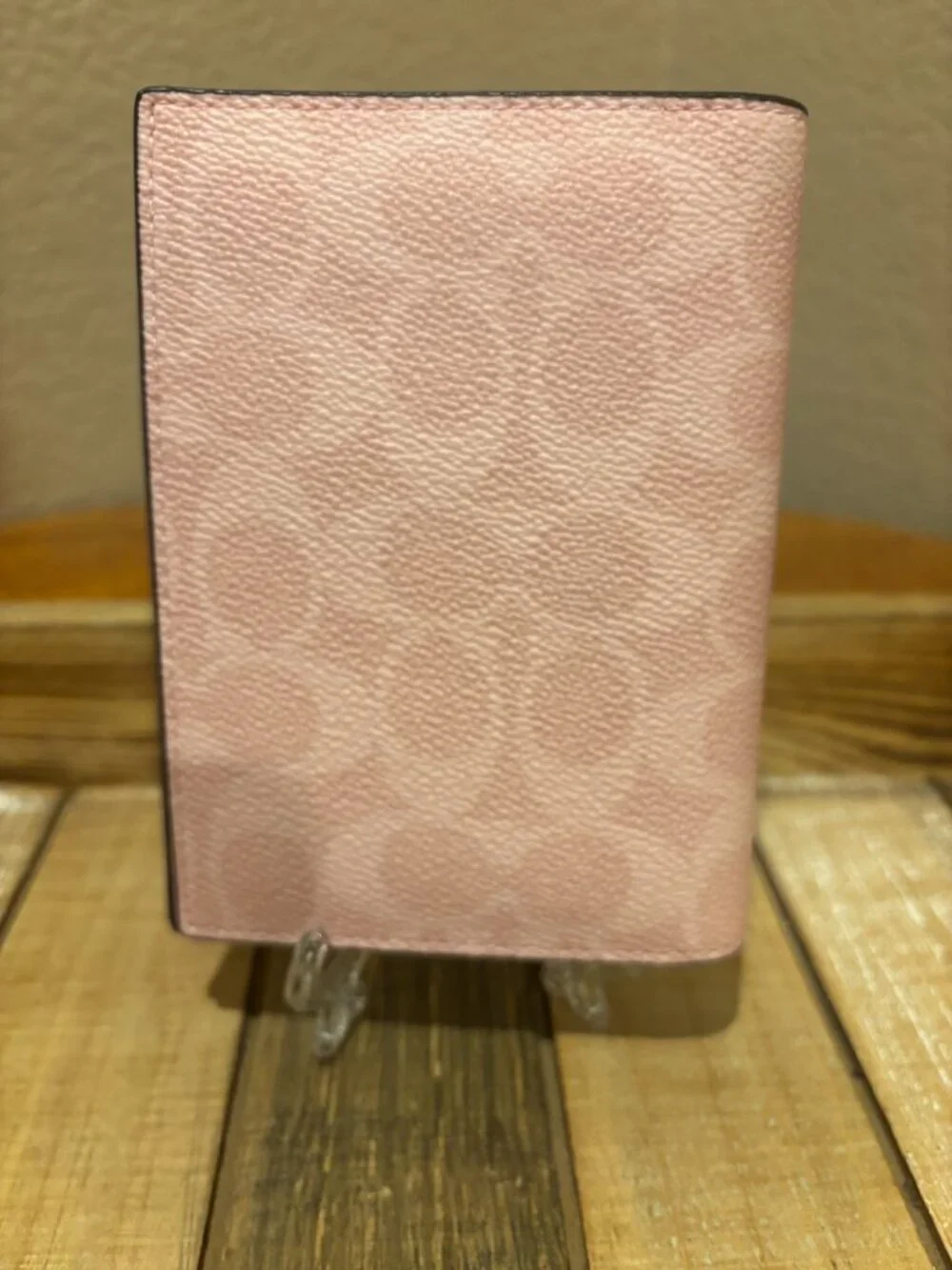 NWT 2026 Coach Passport Card Case in Signature Canvas | Powder Pink CW170 - Picture 3 of 6